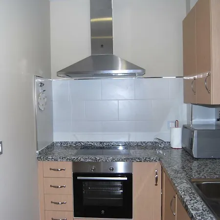 Apartment Centrico Nuevo Dos Banos Parking Seville