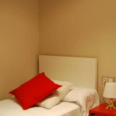 Centrico Nuevo Dos Banos Parking Apartment Seville